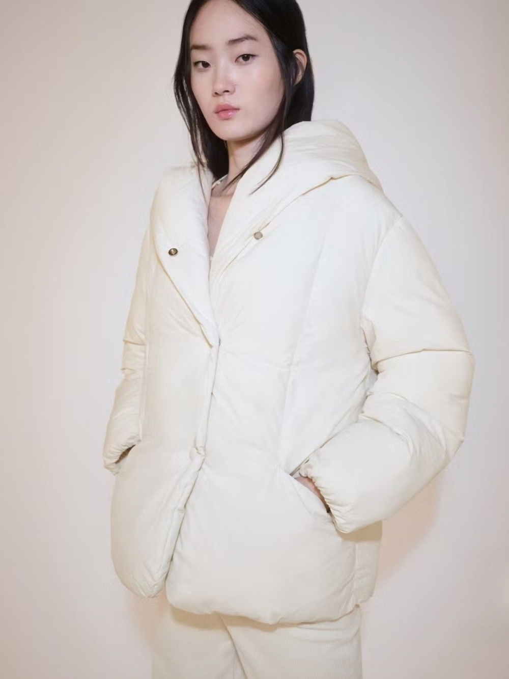 MANGO Off-White Short Padded Hooded Anorak Puffer Coat - Size L